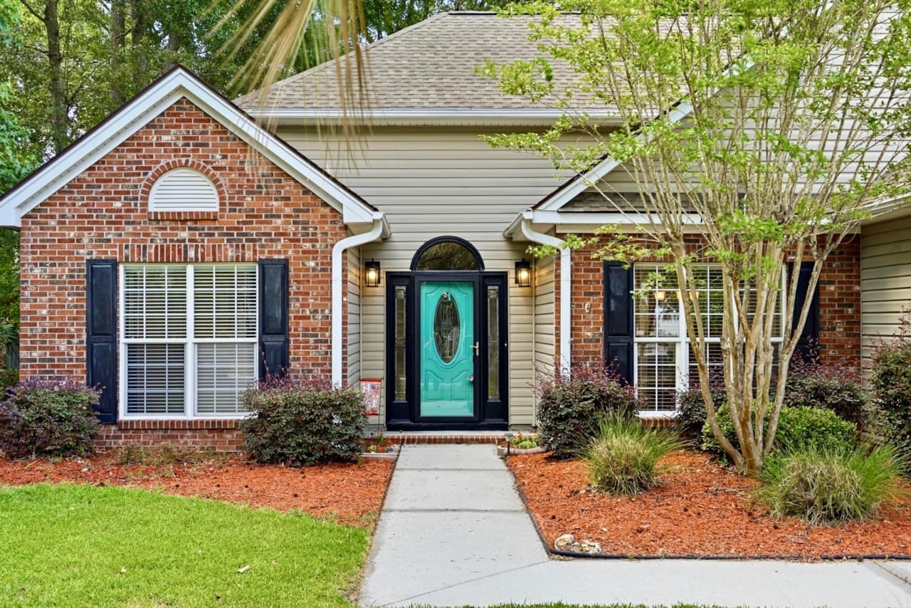 1277 Hermit Crab Way, Mount Pleasant photo 2