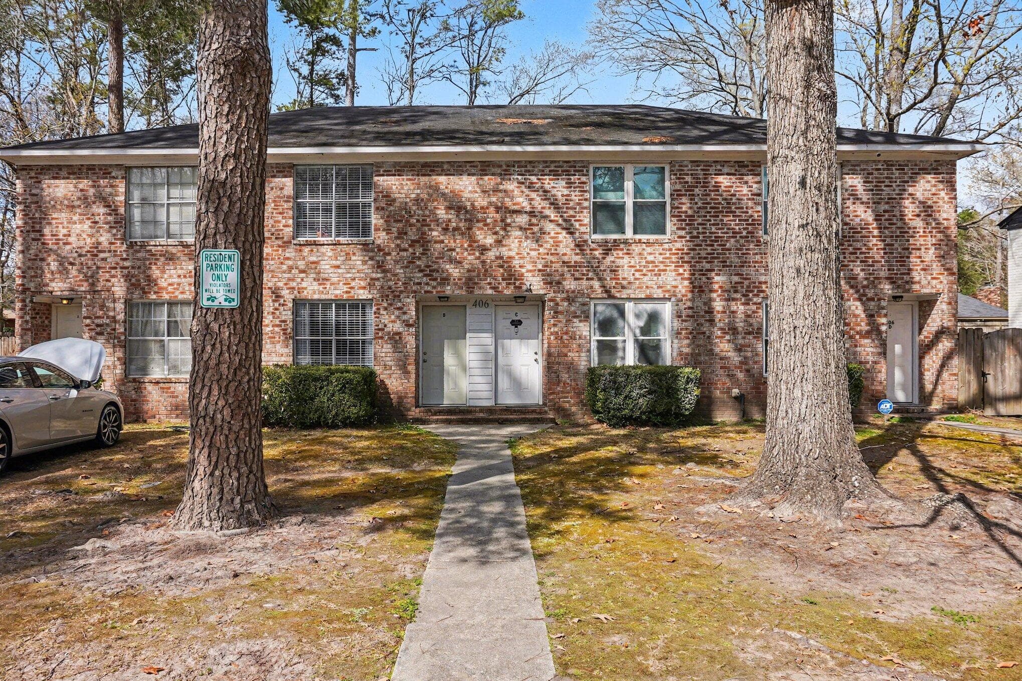 406 Crestview Drive B, Summerville