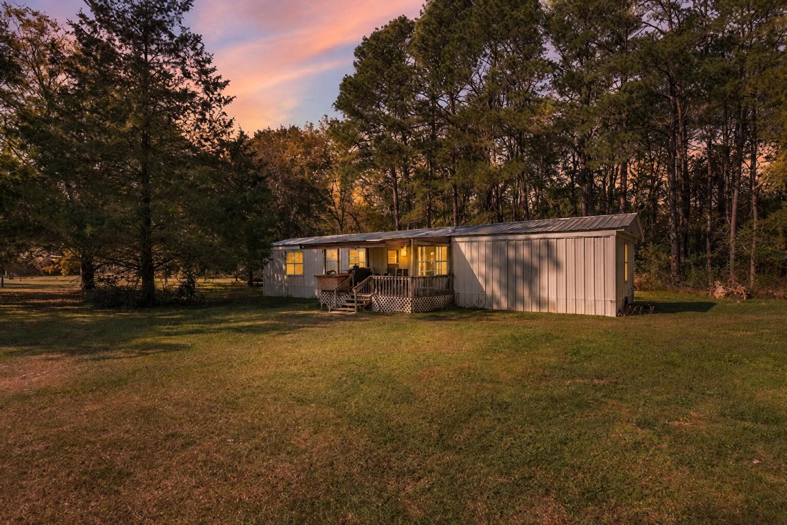 200 Sings Lane, Holly Hill
