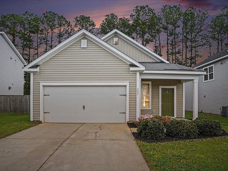 265 Oglethorpe Circle, Moncks Corner