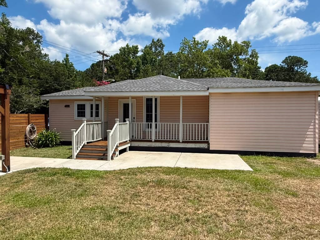 201 Heatley Street, Moncks Corner photo 2